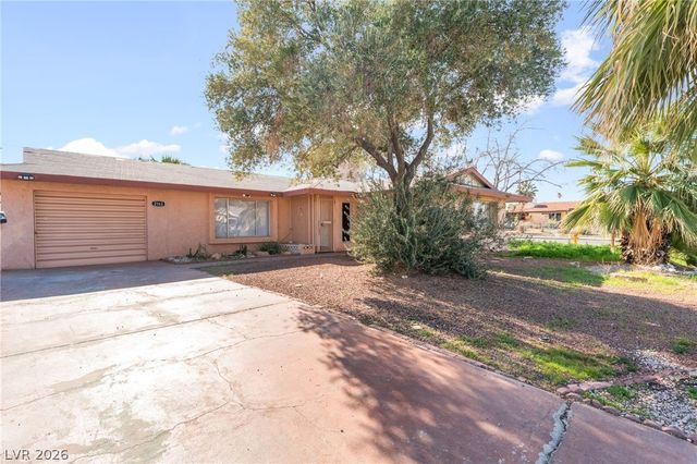 2163 Golden Arrow Drive, Las Vegas, NV 89169