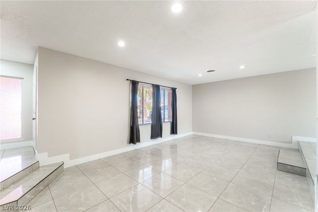 2163 Golden Arrow Drive, Las Vegas, NV 89169