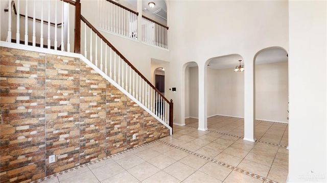 2316 Fairmont Avenue, Mcallen, TX 78504