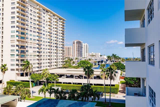 340 Sunset Drive 608, Fort Lauderdale, FL 33301
