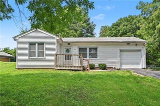 100 NE 73rd Street, Gladstone, MO 64118