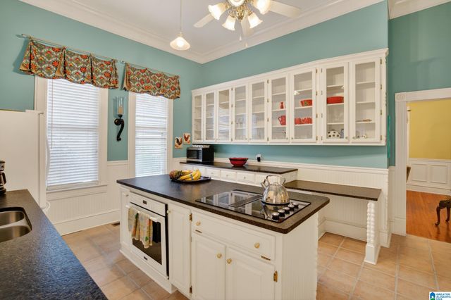 200 S NORTON AVENUE, Sylacauga, AL 35150
