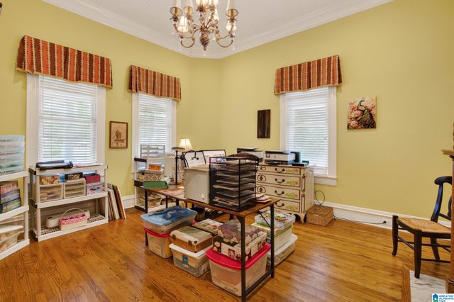 200 S NORTON AVENUE, Sylacauga, AL 35150