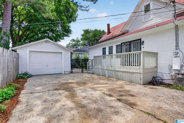 200 S NORTON AVENUE, Sylacauga, AL 35150