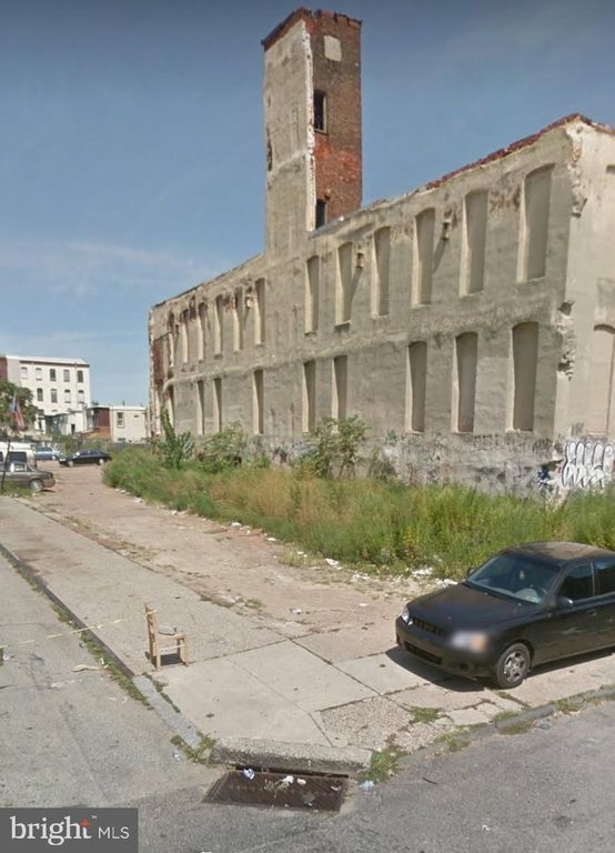 177 W HUNTINGDON ST, Philadelphia, PA 19133