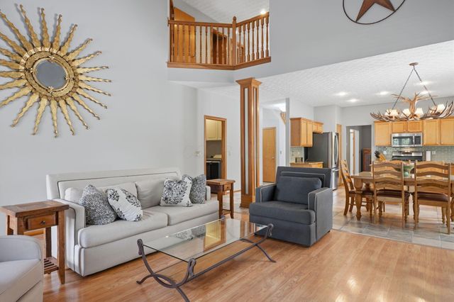 9298 Auburn Court, Powell, OH 43065
