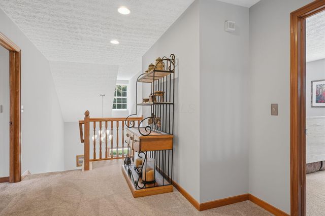 9298 Auburn Court, Powell, OH 43065