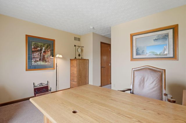 9298 Auburn Court, Powell, OH 43065