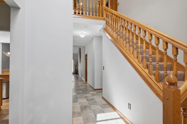 9298 Auburn Court, Powell, OH 43065