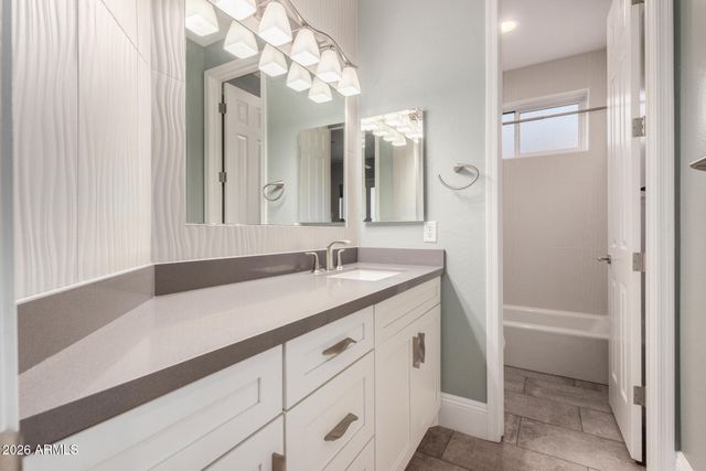 7728 E TARDES Drive, Scottsdale, AZ 85255