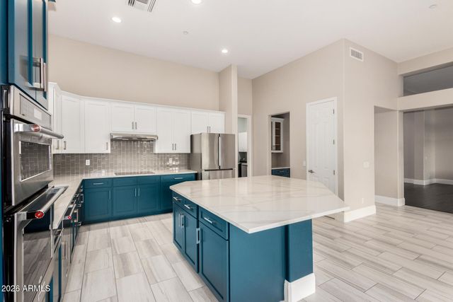 7728 E TARDES Drive, Scottsdale, AZ 85255