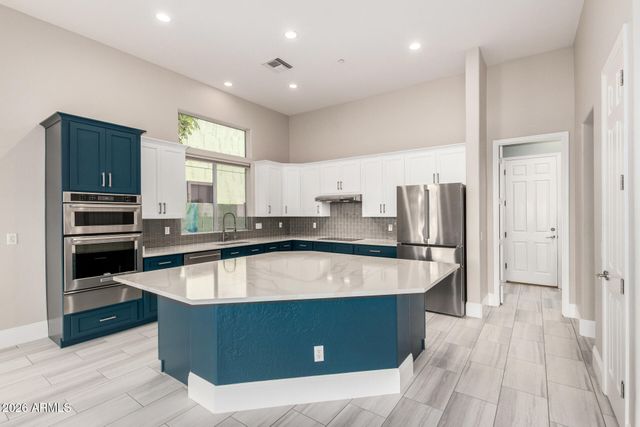 7728 E TARDES Drive, Scottsdale, AZ 85255