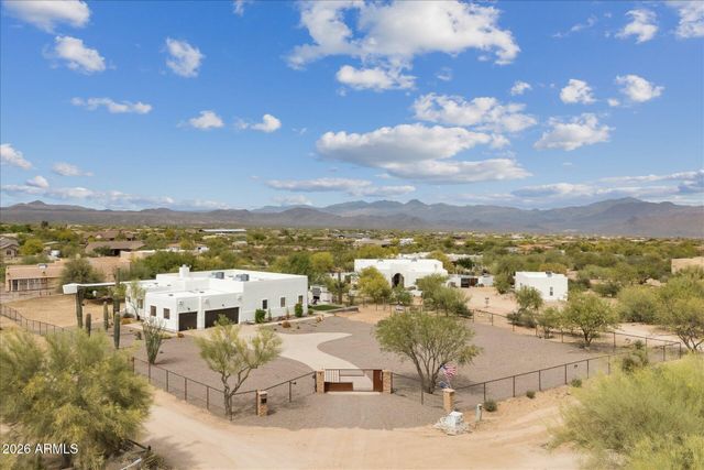 14604 E PEAK VIEW Road, Scottsdale, AZ 85262