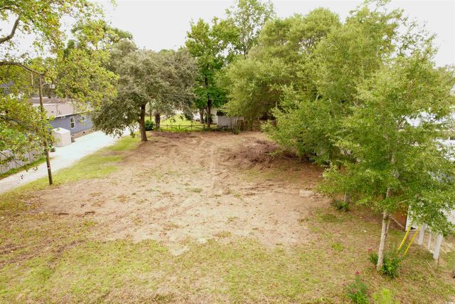 539 and 537 Woodland Dr., Murrells Inlet, SC 29576