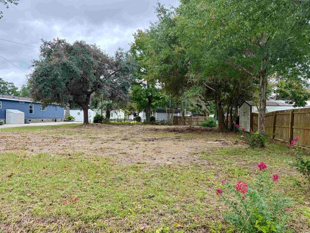 539 and 537 Woodland Dr., Murrells Inlet, SC 29576