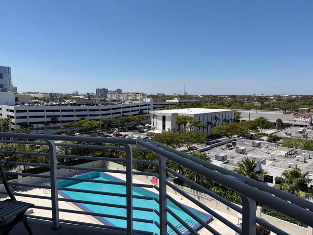 1551 N Flagler Drive 808, West Palm Beach, FL 33401