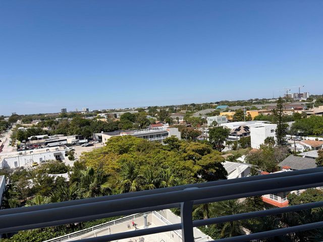 1551 N Flagler Drive 808, West Palm Beach, FL 33401