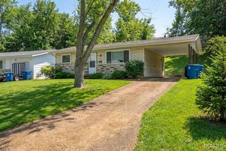 3415 Ginger Drive, St Louis, MO 63114