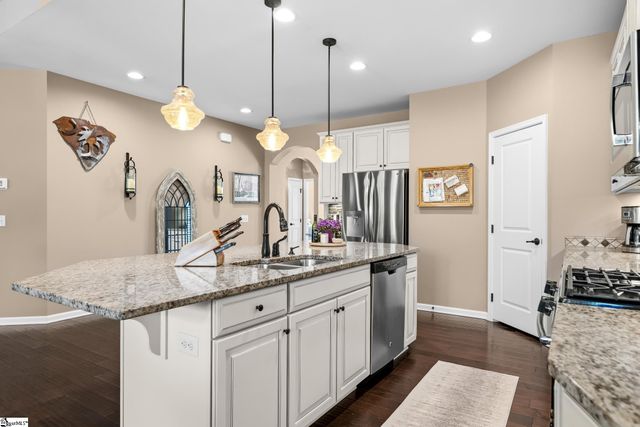 105 Brennan Place, Greenville, SC 29609