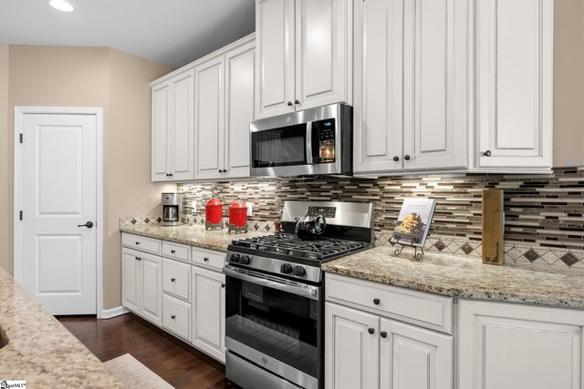 105 Brennan Place, Greenville, SC 29609