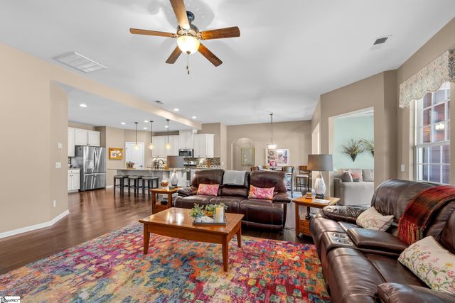 105 Brennan Place, Greenville, SC 29609