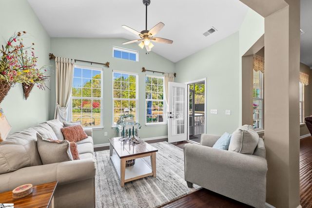 105 Brennan Place, Greenville, SC 29609