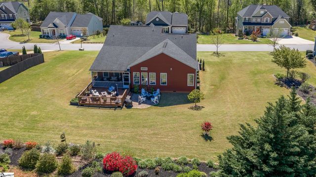 105 Brennan Place, Greenville, SC 29609