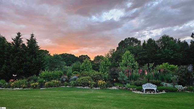 105 Brennan Place, Greenville, SC 29609