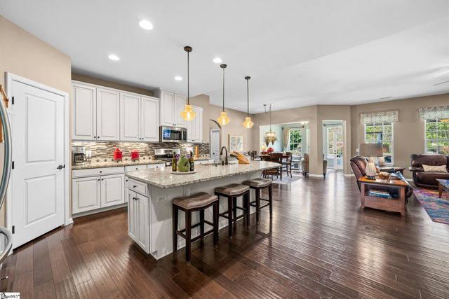 105 Brennan Place, Greenville, SC 29609