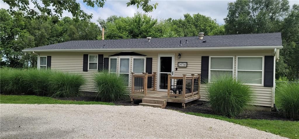 24761 Chiles Road, Paola, KS 66071
