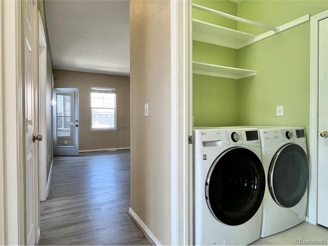 6725 S Winnipeg Cir 106, Aurora, CO 80016