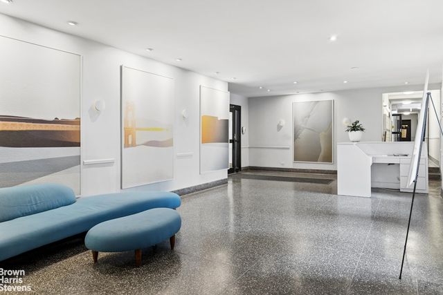 340 Haven Ave Apt 4H, New York City, NY 10033