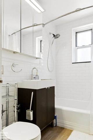 340 Haven Ave Apt 4H, New York City, NY 10033