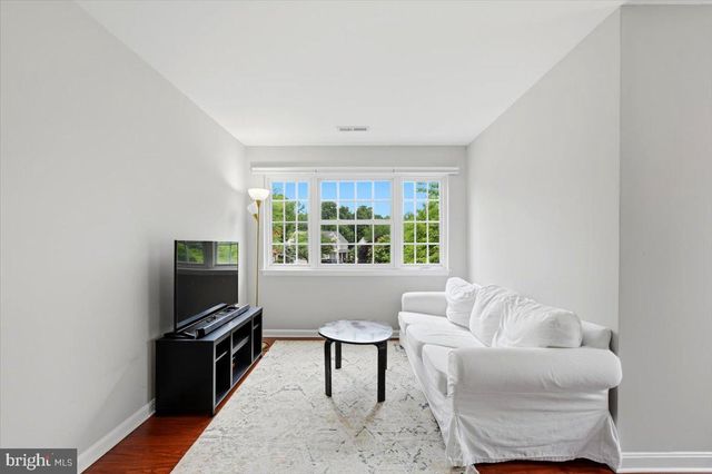 9255 BOWERS BROOK PL, Bristow, VA 20136