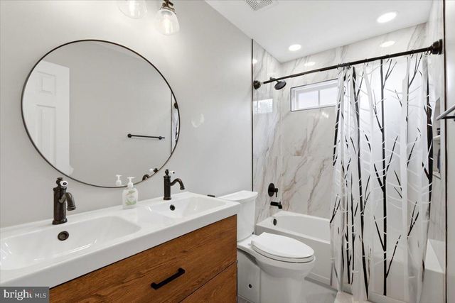 9255 BOWERS BROOK PL, Bristow, VA 20136