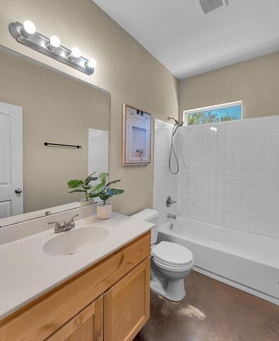 137 Flat Creek Drive, Robinson, TX 76706