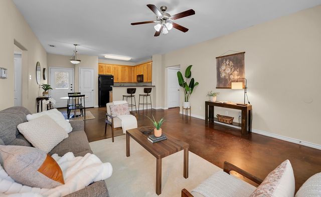 137 Flat Creek Drive, Robinson, TX 76706