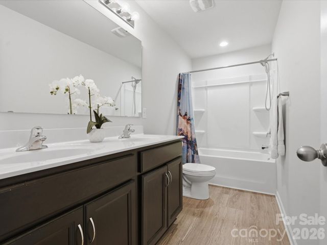 422 Perry Lane, Marshville, NC 28103