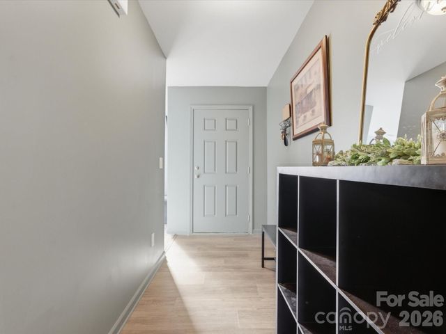 422 Perry Lane, Marshville, NC 28103