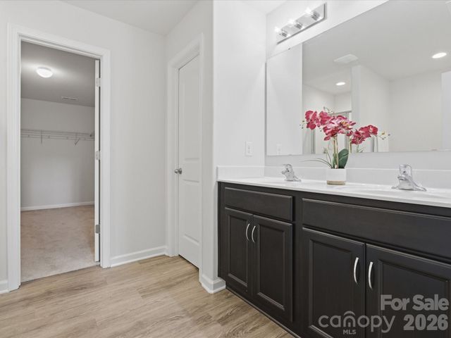 422 Perry Lane, Marshville, NC 28103