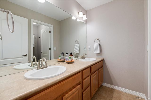 6236 S Millbrook Way, Aurora, CO 80016