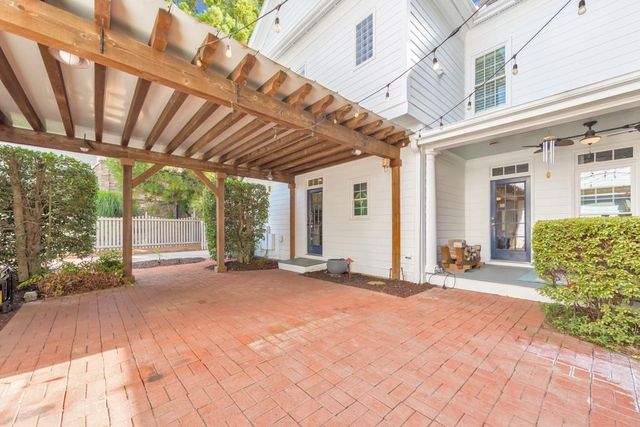 3901 Hazelhurst Drive, Marietta, GA 30066