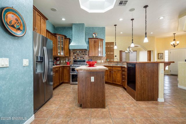 4985 Cripple Creek Road, Las Cruces, NM 88011