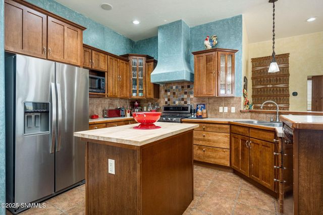 4985 Cripple Creek Road, Las Cruces, NM 88011