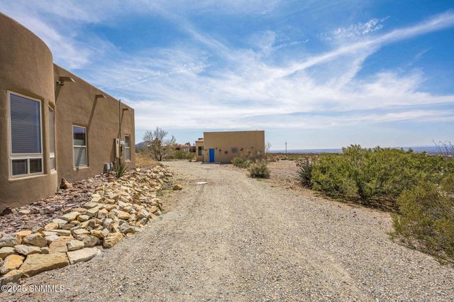 4985 Cripple Creek Road, Las Cruces, NM 88011