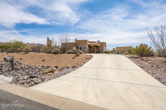 4985 Cripple Creek Road, Las Cruces, NM 88011