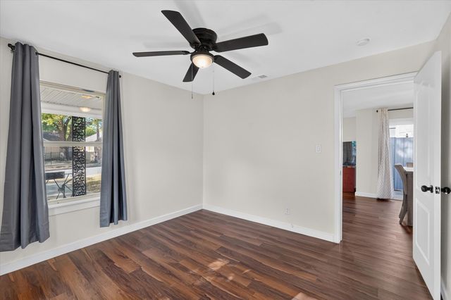 2739 Kingston Street, Dallas, TX 75211