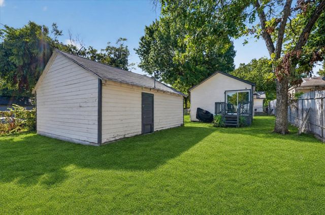 2739 Kingston Street, Dallas, TX 75211
