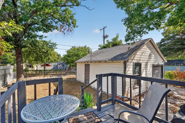 2739 Kingston Street, Dallas, TX 75211