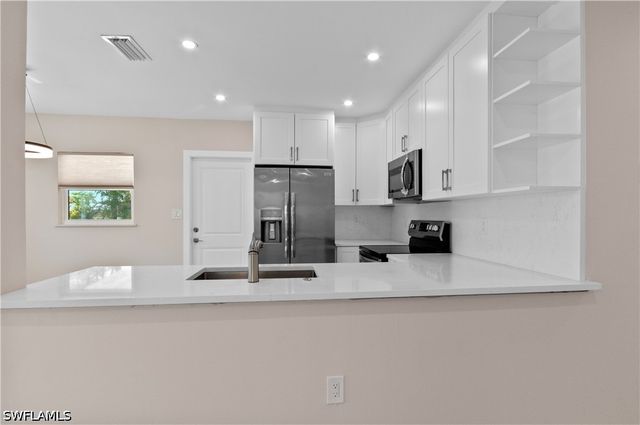 2685 Van Buren AVE, Naples, FL 34112